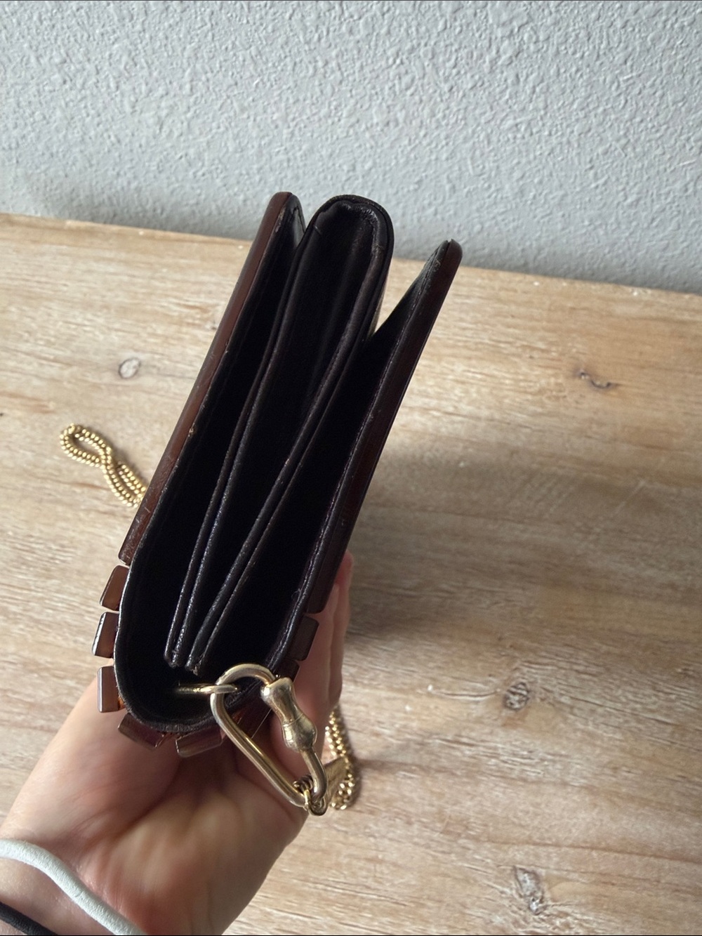 Vintage Italian Art Deco Tortoiseshell Lucite Clutch with Gold Chain - Picture 7 of 15